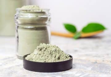 argilla verde in polvere